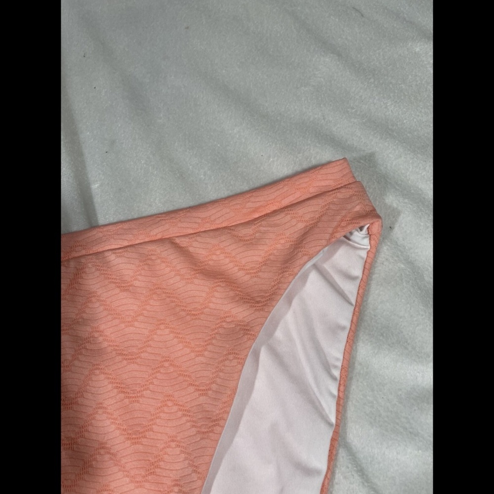 NEW $54 Becca French Cut Bikini‎ Bottoms in Salmon Pink [ LARGE ] - Picture 6 of 12